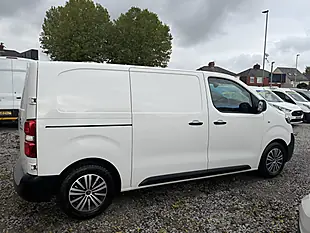 Used 2022 Citroen Dispatch Enterprise Pro White - Interior and Exterior details 11