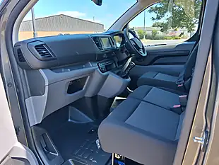 Used 2022 Citroen Dispatch Enterprise Pro Xl Grey - Interior and Exterior details 12