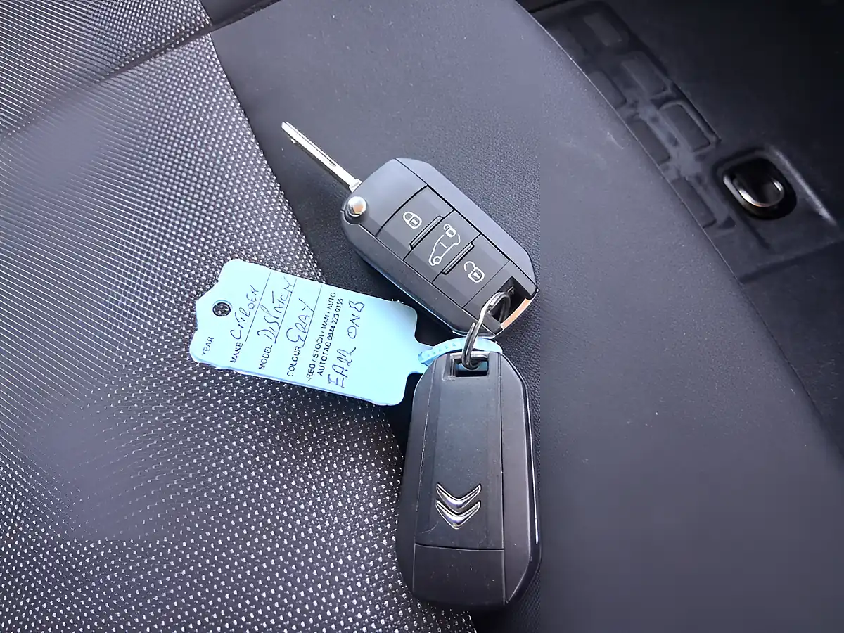 Used 2022 Citroen Dispatch Enterprise Pro Xl Grey - Interior and Exterior details 20