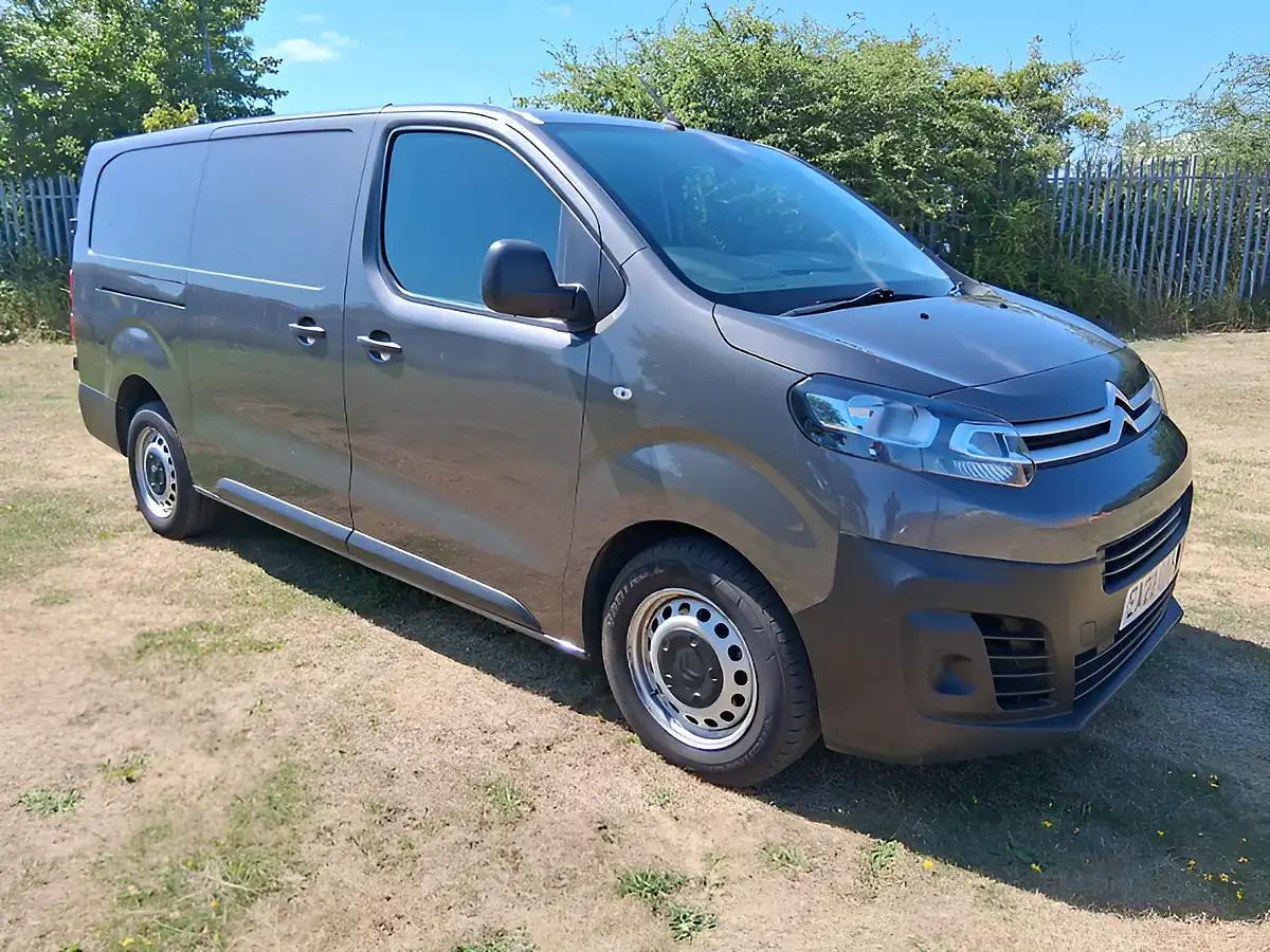 Used 2022 Citroen Dispatch Enterprise Pro Xl Grey - Interior and Exterior details 7
