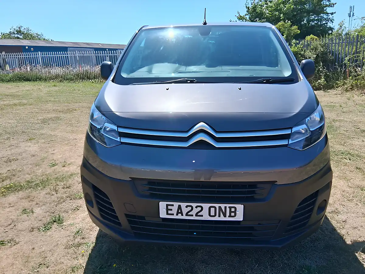 Used 2022 Citroen Dispatch Enterprise Pro Xl Grey - Interior and Exterior details 8
