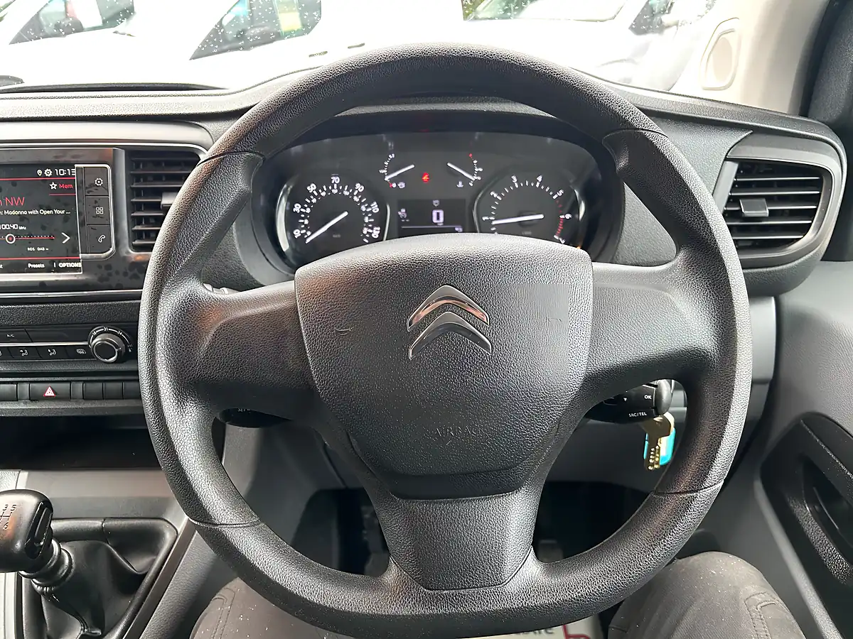 Used 2022 Citroen Dispatch Enterprise Pro Xl White - Interior and Exterior details 11