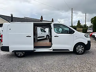 Used 2022 Citroen Dispatch Enterprise Pro Xl White - Interior and Exterior details 19