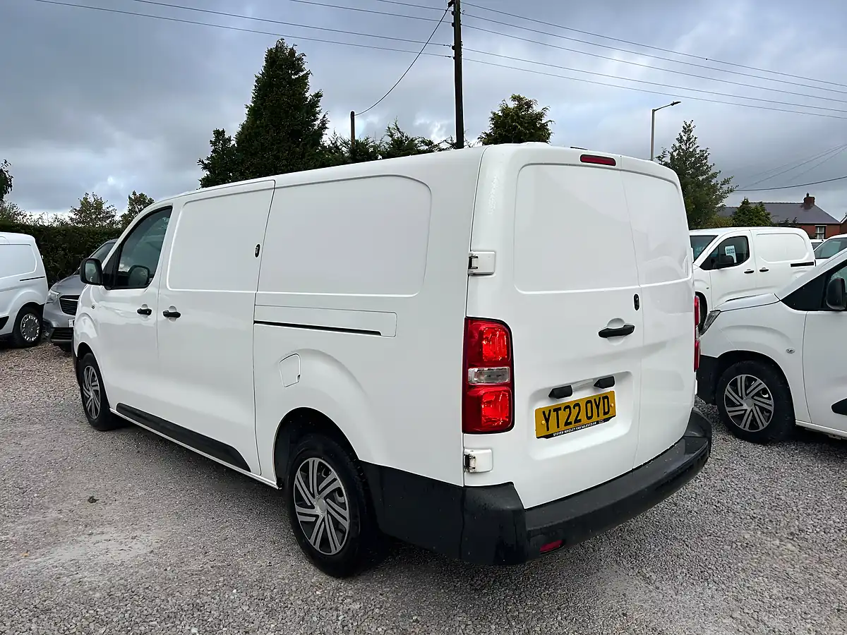 Used 2022 Citroen Dispatch Enterprise Pro Xl White - Interior and Exterior details 7