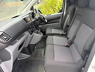 Used 2022 Citroen Dispatch Enterprise Pro Xs White - Interior and Exterior details 15