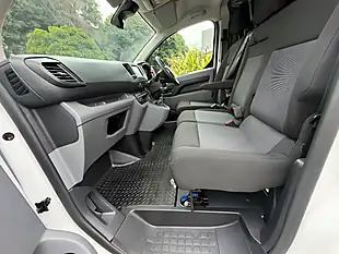 Used 2022 Citroen Dispatch Enterprise Pro Xs White - Interior and Exterior details 17