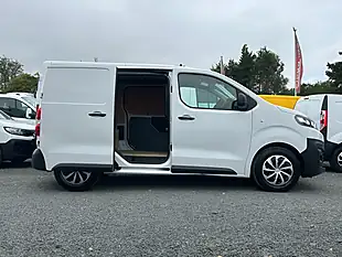 Used 2022 Citroen Dispatch Enterprise Pro Xs White - Interior and Exterior details 14