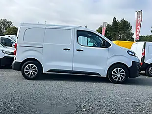 Used 2022 Citroen Dispatch Enterprise Pro Xs White - Interior and Exterior details 3