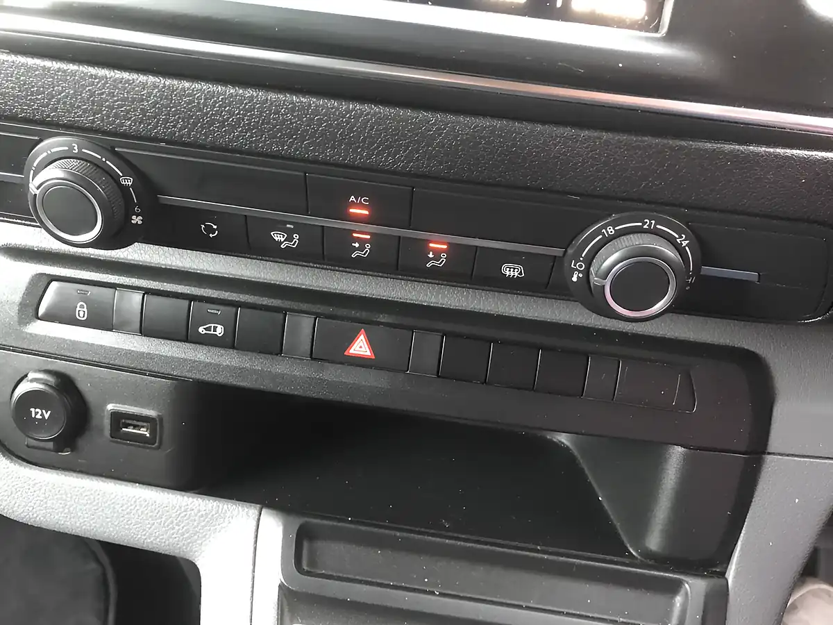 Used 2022 Citroen Dispatch M 1000 Enterprise Pro White - Interior and Exterior details 12