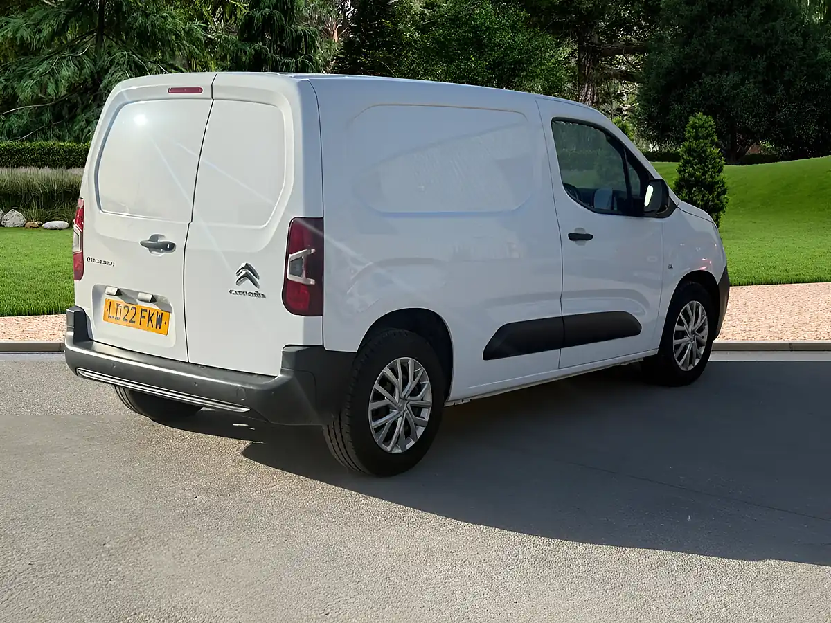 Used 2022 Citroen E-Berlingo Enterprise M Pro White - Interior and Exterior details 12