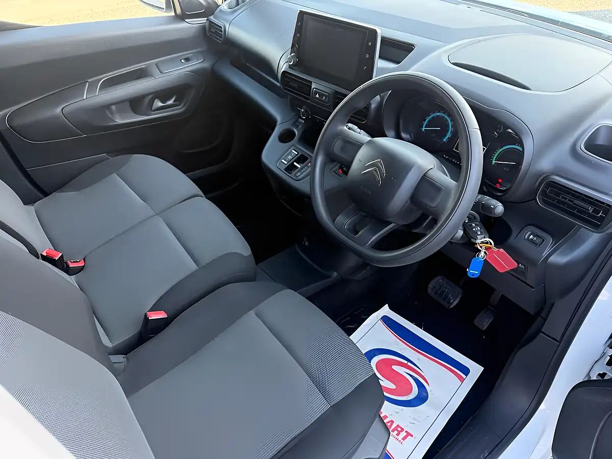 Used 2022 Citroen E-Berlingo Enterprise M Pro White - Interior and Exterior details 17
