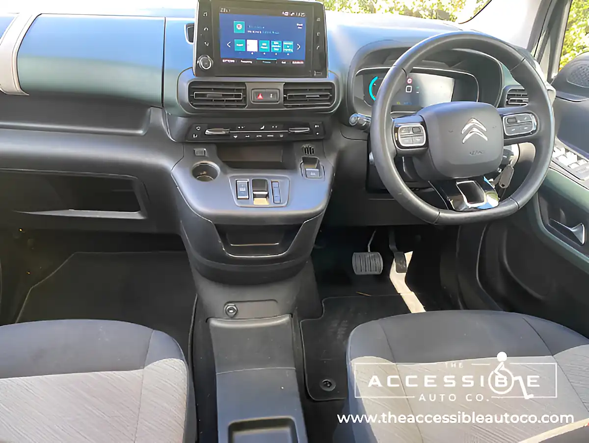 Used 2022 Citroen E-Berlingo Flair Xtr M Black - Interior and Exterior details 12
