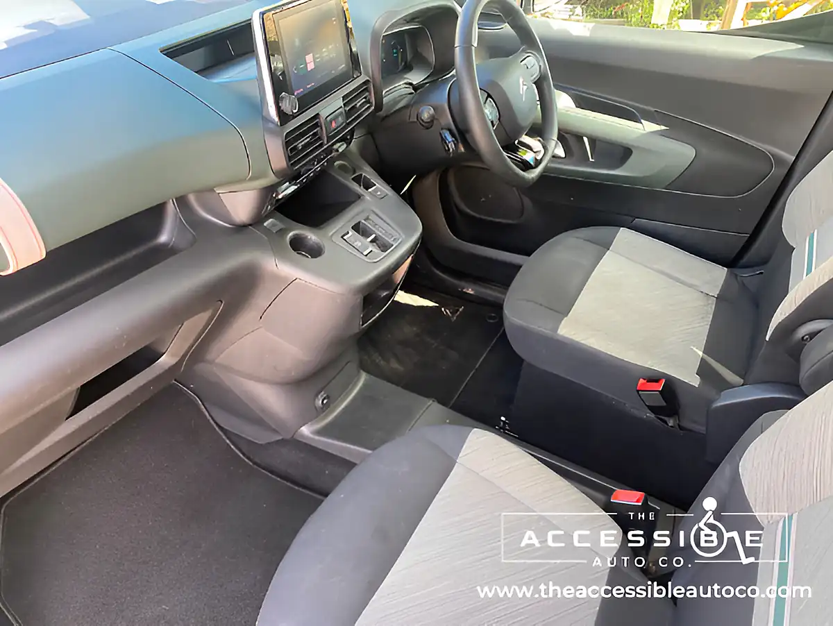 Used 2022 Citroen E-Berlingo Flair Xtr M Black - Interior and Exterior details 15