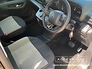 Used 2022 Citroen E-Berlingo Flair Xtr M Black - Interior and Exterior details 16