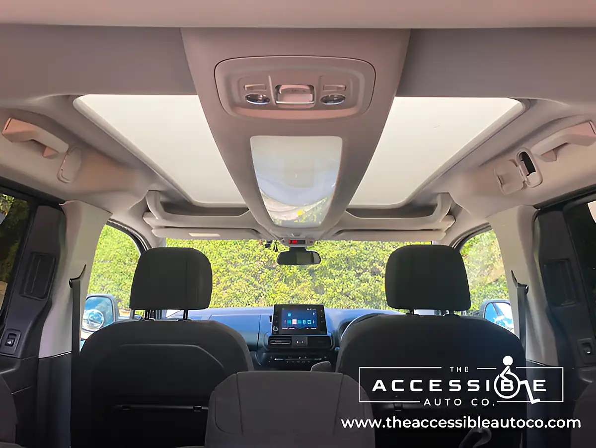 Used 2022 Citroen E-Berlingo Flair Xtr M Black - Interior and Exterior details 17