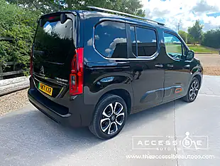 Used 2022 Citroen E-Berlingo Flair Xtr M Black - Interior and Exterior details 8