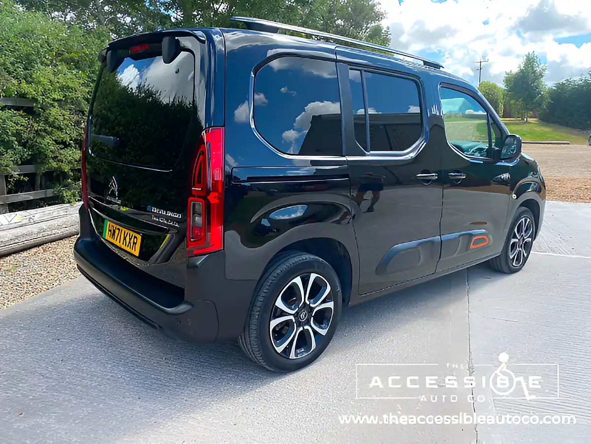 Used 2022 Citroen E-Berlingo Flair Xtr M Black - Interior and Exterior details 8
