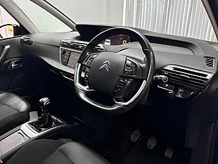 Used 2022 Citroen Grand C4 Spacetourer Shine Blue - Interior and Exterior details 14