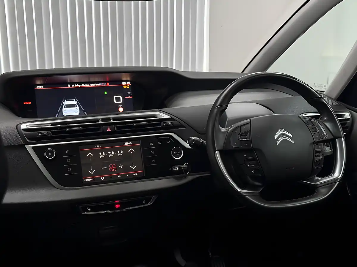 Used 2022 Citroen Grand C4 Spacetourer Shine Blue - Interior and Exterior details 2