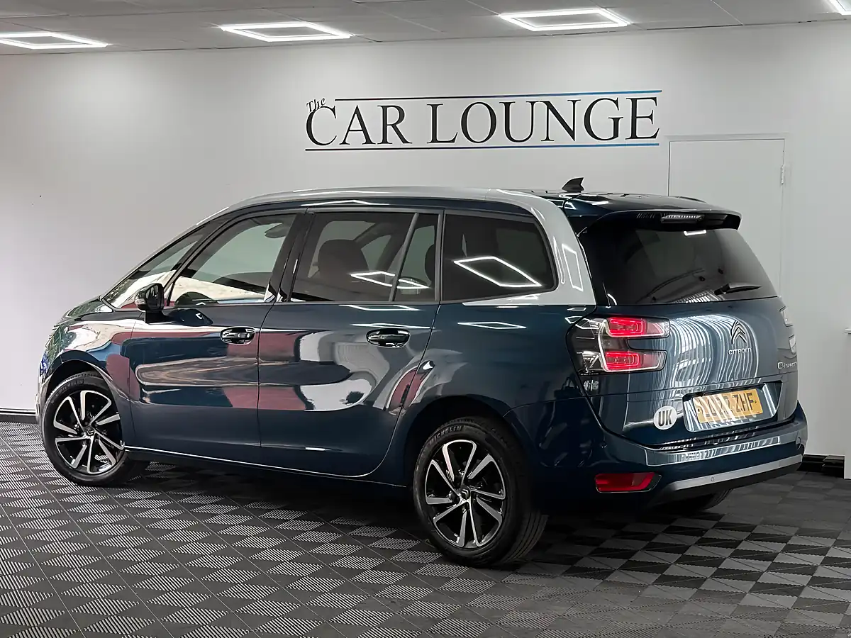 Used 2022 Citroen Grand C4 Spacetourer Shine Blue - Interior and Exterior details 4