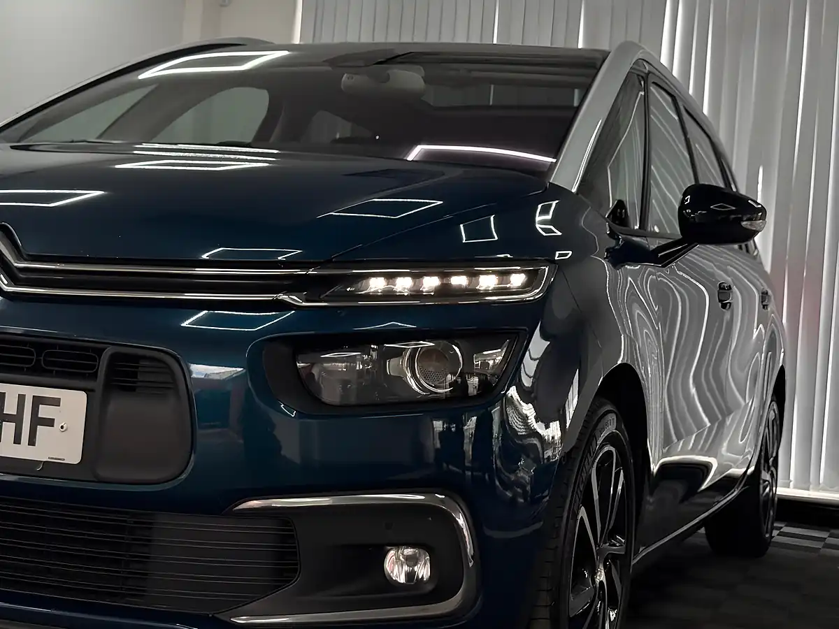 Used 2022 Citroen Grand C4 Spacetourer Shine Blue - Interior and Exterior details 6