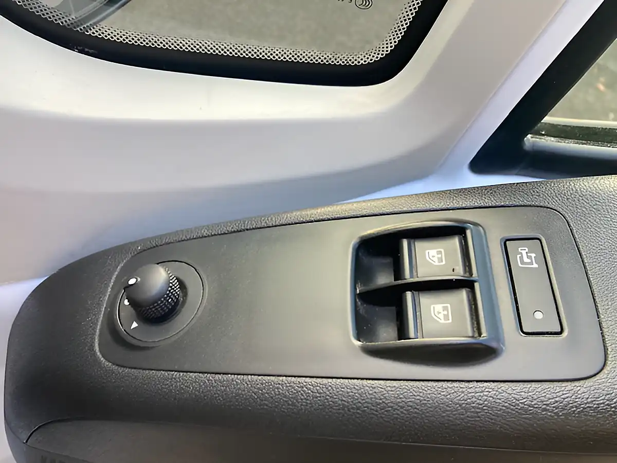 Used 2022 Citroen Relay 33 L1 Enterprise White - Interior and Exterior details 8
