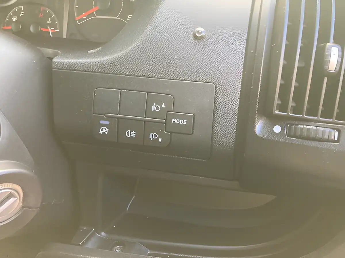 Used 2022 Citroen Relay 33 L1 Enterprise White - Interior and Exterior details 9
