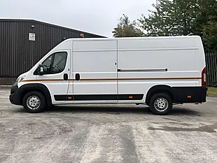 Used 2022 Citroen Relay 35 Heavy L4H2 Enterprise White - Interior and Exterior details 8