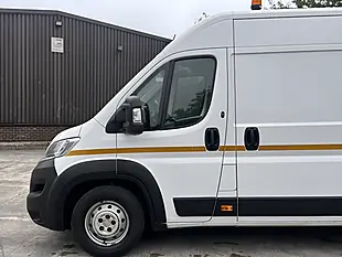 Used 2022 Citroen Relay 35 Heavy L4H2 Enterprise White - Interior and Exterior details 9