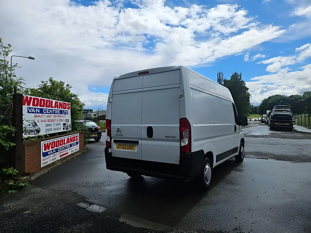 Used 2022 Citroen Relay 35 L2H2 Mwb Enterprise White - Interior and Exterior details 8