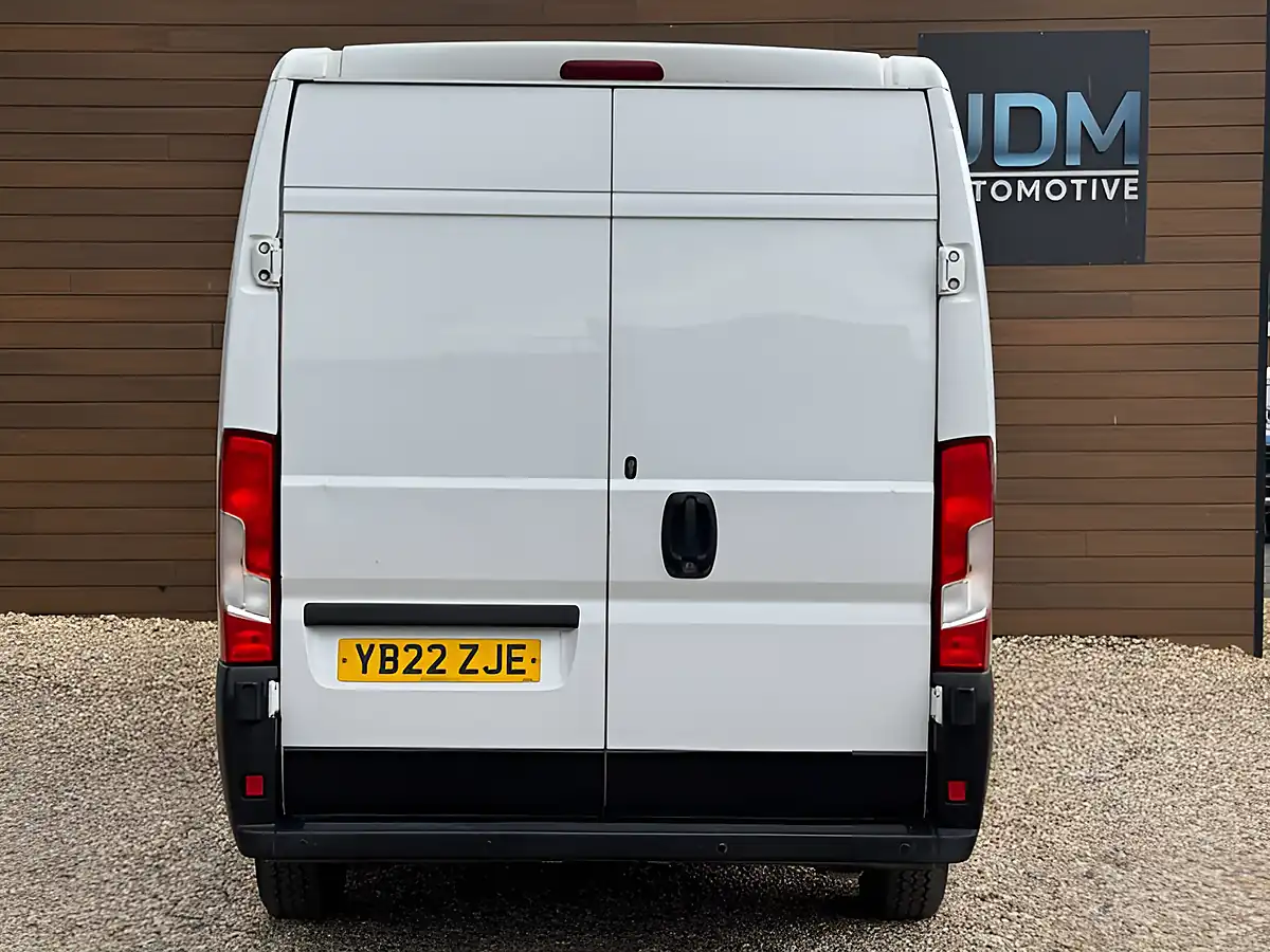 Used 2022 Citroen Relay 35 L3H2 Enterprise White - Interior and Exterior details 4