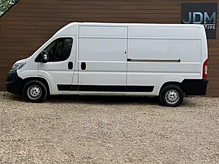 Used 2022 Citroen Relay 35 L3H2 Enterprise White - Interior and Exterior details 7
