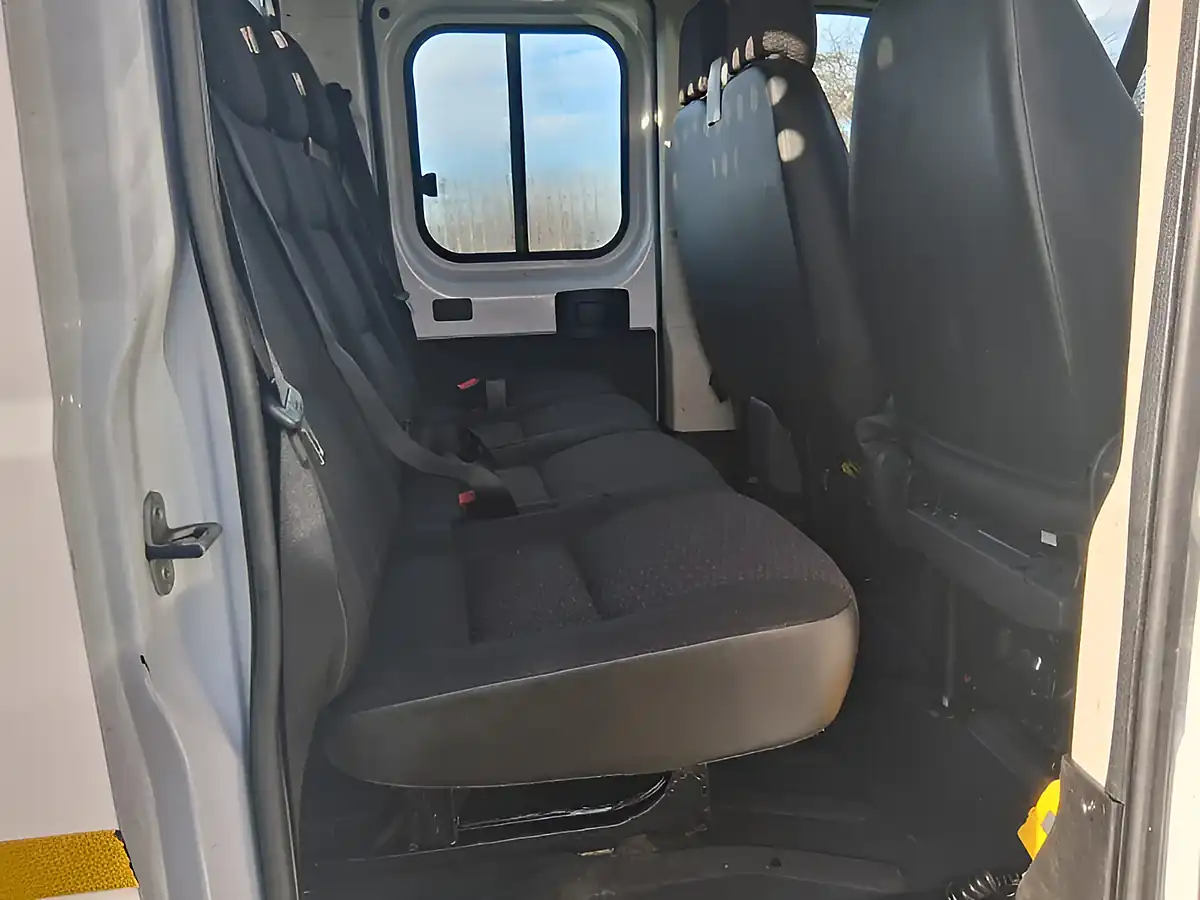 Used 2022 Citroen Relay 35 Plus Ready To Run Tipper Double Cab White - Interior and Exterior details 16