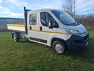 Used 2022 Citroen Relay 35 Plus Ready To Run Tipper Double Cab White - Interior and Exterior details 8