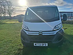 Used 2022 Citroen Relay 35 Plus Ready To Run Tipper Double Cab White - Interior and Exterior details 9