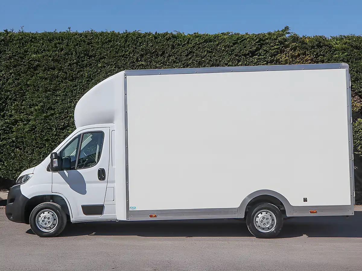Used 2022 Citroen Relay 35X - Interior and Exterior details 14