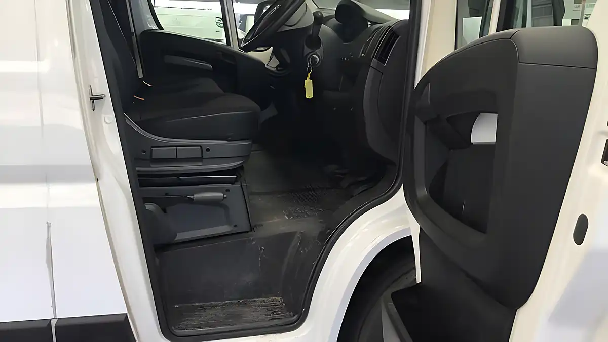 Used 2022 Citroen Relay Enterprise L3 High Roof White - Interior and Exterior details 9