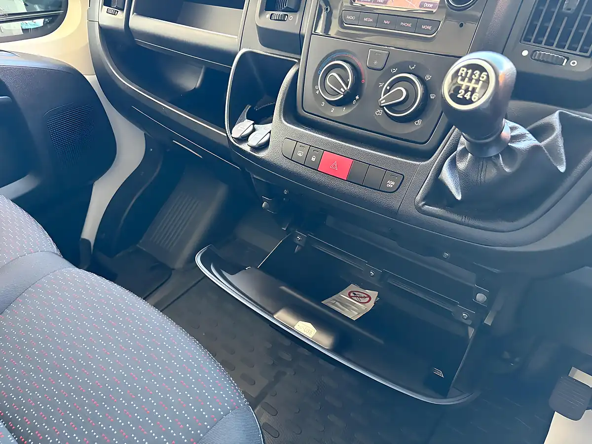 Used 2022 Citroen Relay Enterprise L4 High Roof White - Interior and Exterior details 11