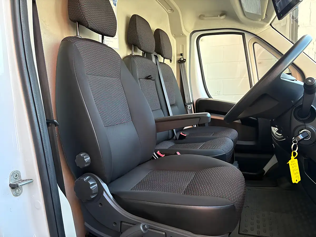 Used 2022 Citroen Relay Enterprise L4 High Roof White - Interior and Exterior details 15
