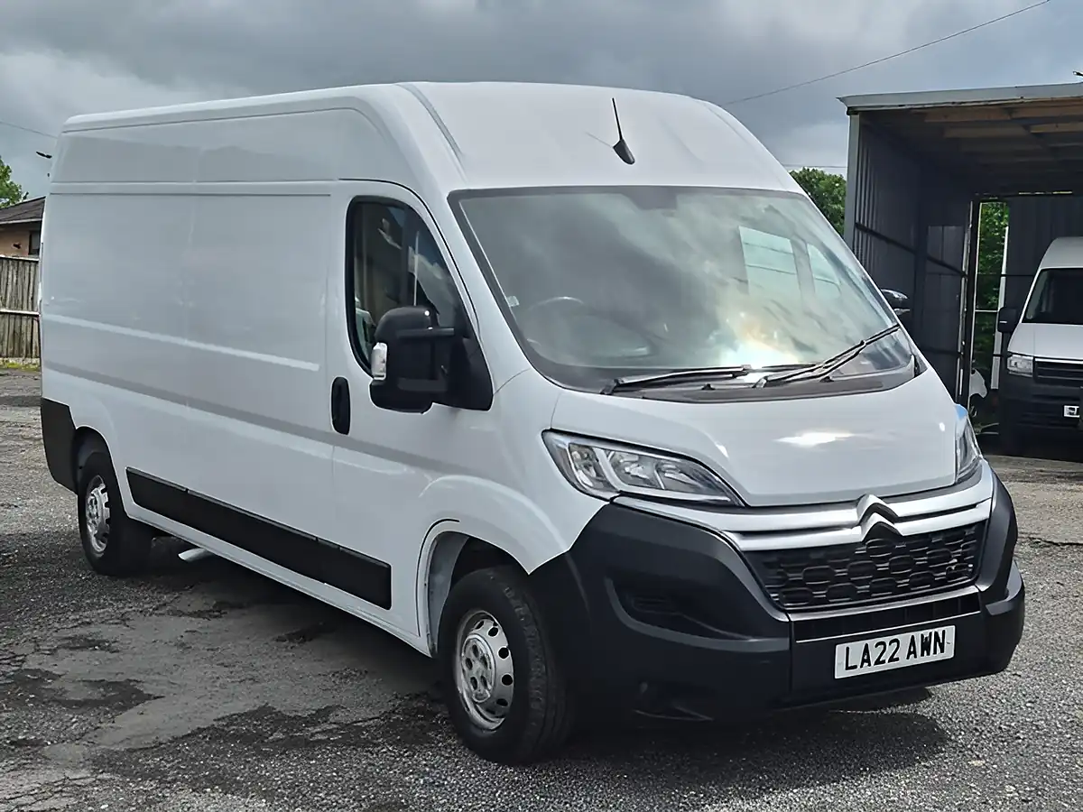Used 2022 Citroen Relay Enterprise White - Interior and Exterior details 2