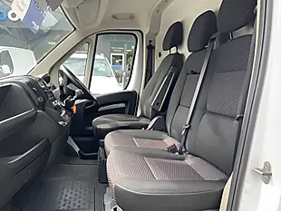 Used 2022 Citroen Relay Enterprise White - Interior and Exterior details 15