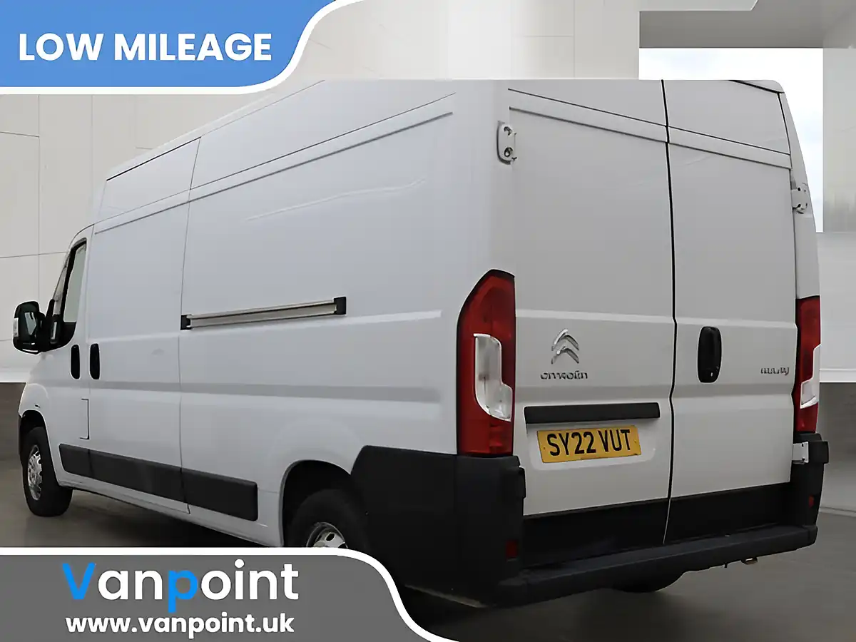 Used 2022 Citroen Relay Enterprise White - Interior and Exterior details 16