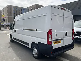 Used 2022 Citroen Relay Enterprise White - Interior and Exterior details 5