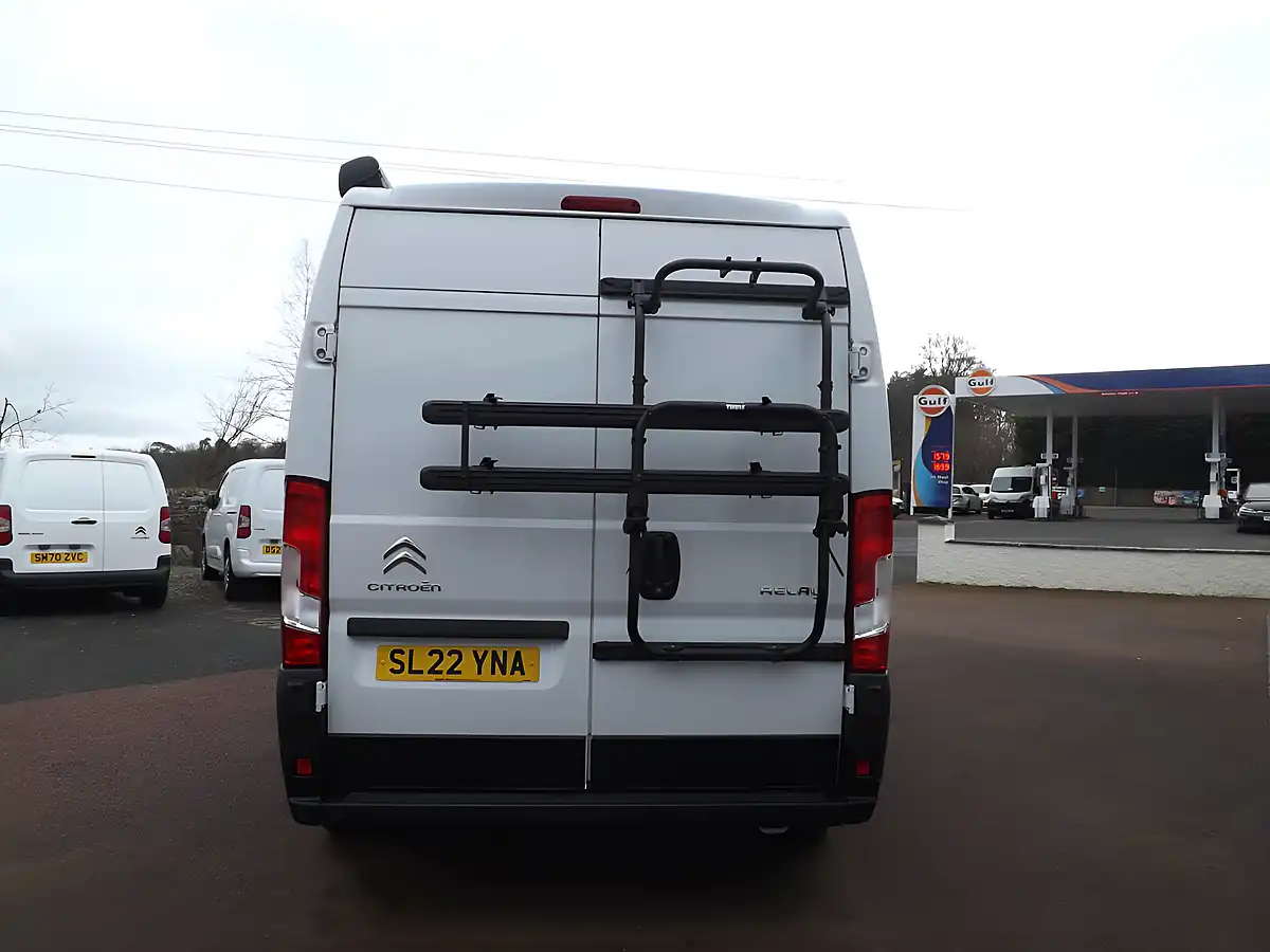 Used 2022 Citroen Relay Enterprise White - Interior and Exterior details 11