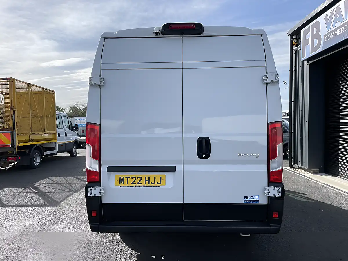 Used 2022 Citroen Relay Enterprise Xlwb L4H2 White - Interior and Exterior details 6