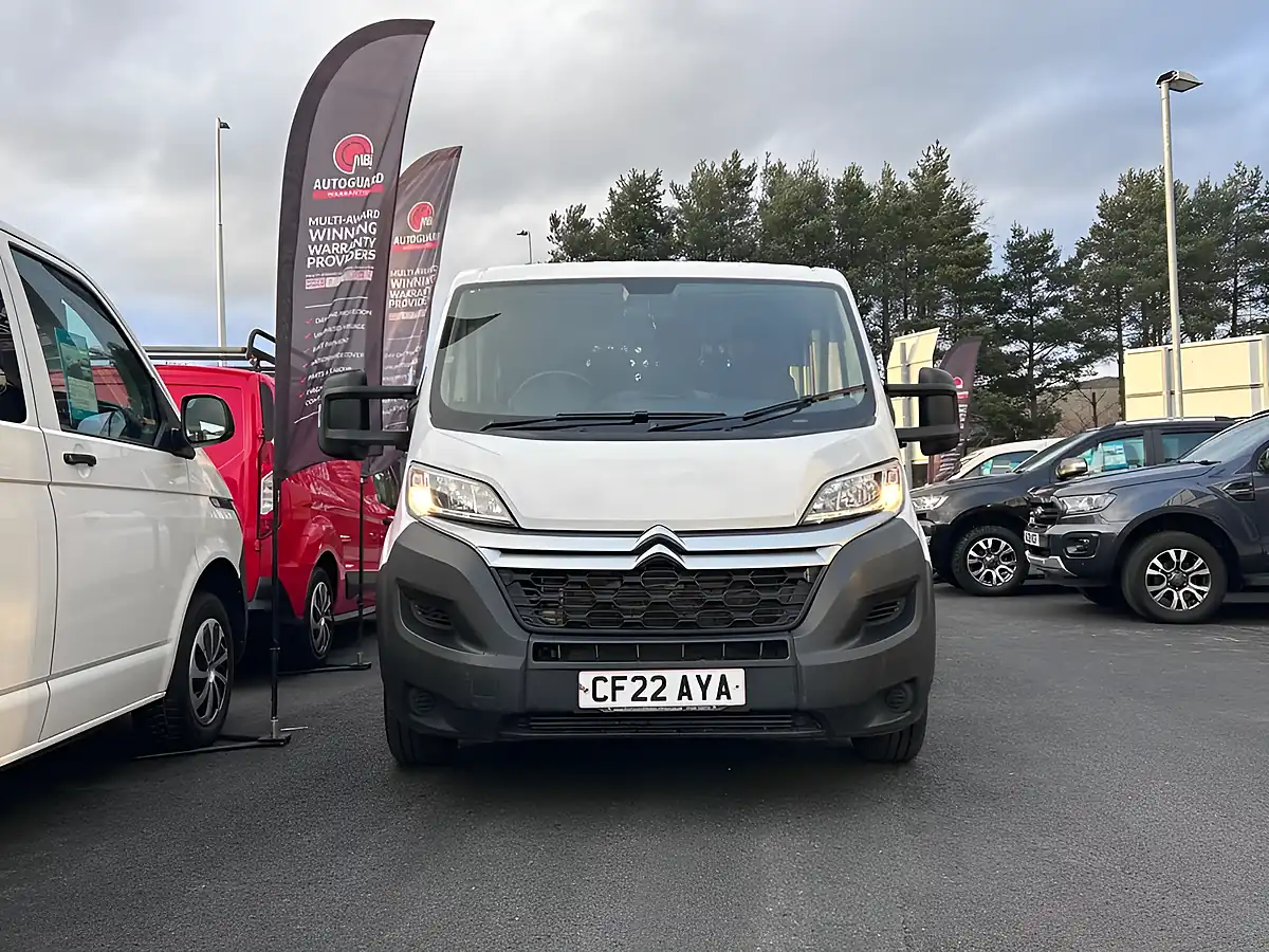 Used 2022 Citroen Relay Plus White - Interior and Exterior details 9