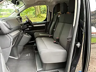 Used 2022 Citroen Spacetourer Business M Black - Interior and Exterior details 16