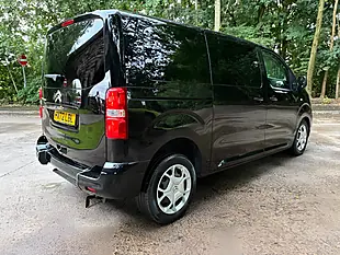 Used 2022 Citroen Spacetourer Business M Black - Interior and Exterior details 5