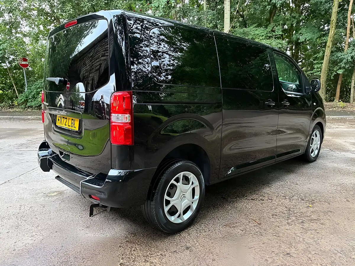 Used 2022 Citroen Spacetourer Business M Black - Interior and Exterior details 5