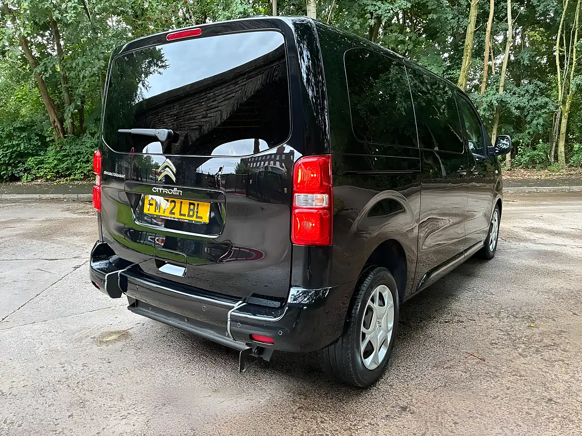 Used 2022 Citroen Spacetourer Business M Black - Interior and Exterior details 6